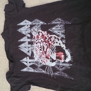 Def leopard shirt